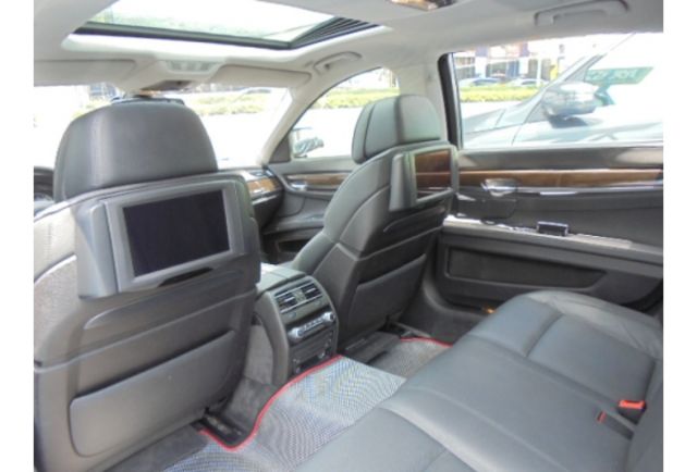 BMW 740LI  第15張相片