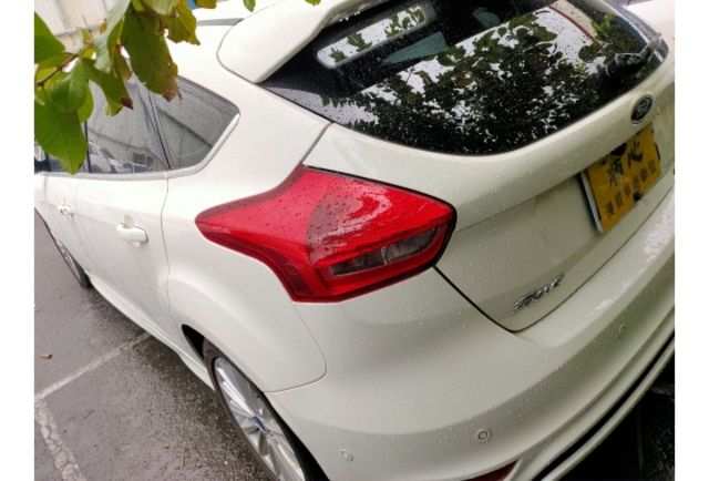 Ford FOCUS  第4張相片