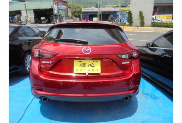 Mazda MAZDA3  第5張相片