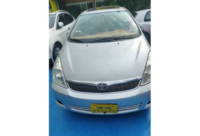 Toyota WISH  第2張相片