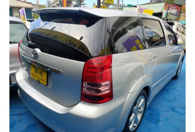 Toyota WISH  第7張相片