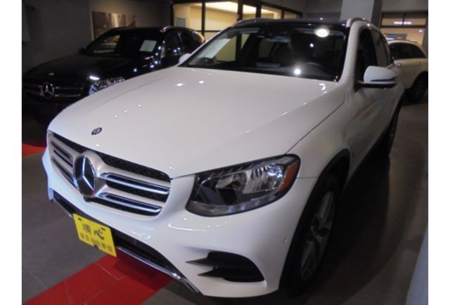 Benz GLC 300  第1張相片