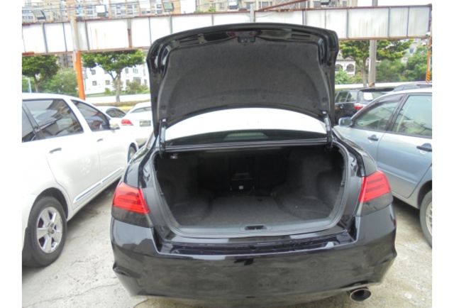 Honda ACCORD  第8張相片