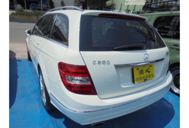 Benz C200  第3張相片