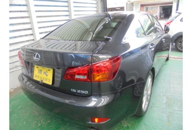 Lexus IS250  第4張相片