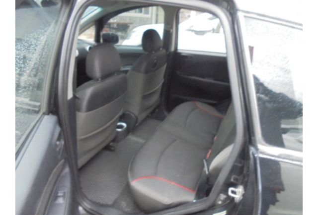 Mitsubishi COLT PLUS  第7張相片