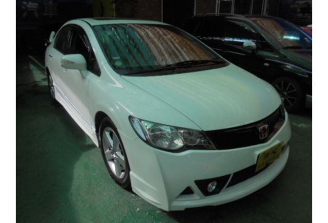 Honda CIVIC  第2張相片