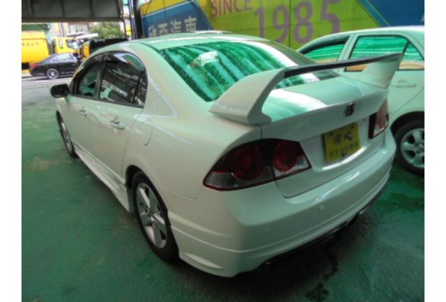 Honda CIVIC  第3張相片