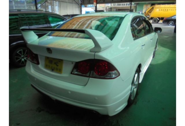 Honda CIVIC  第4張相片