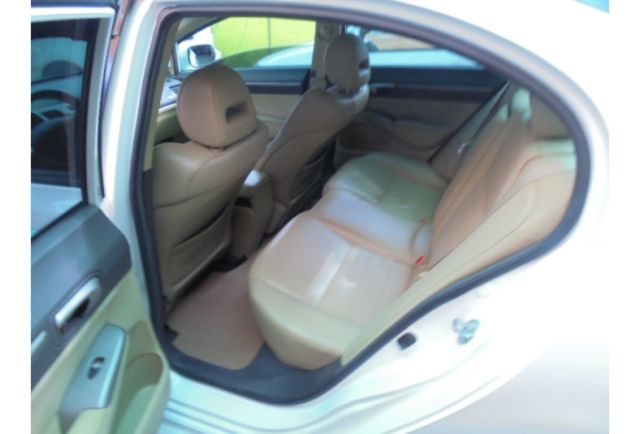 Honda CIVIC  第7張相片