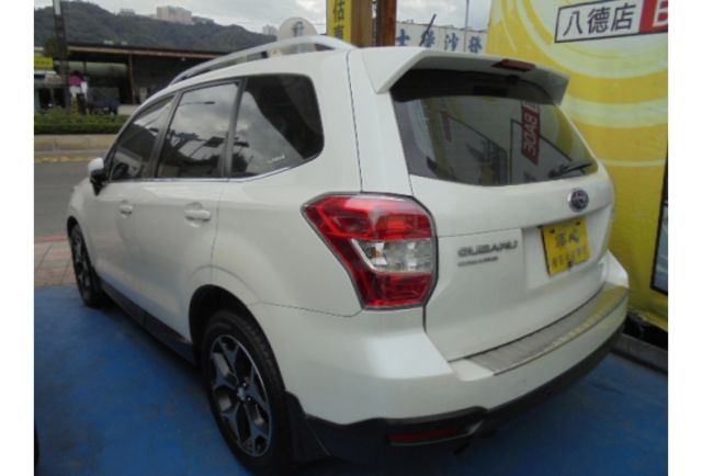 Subaru FORESTER  第3張相片