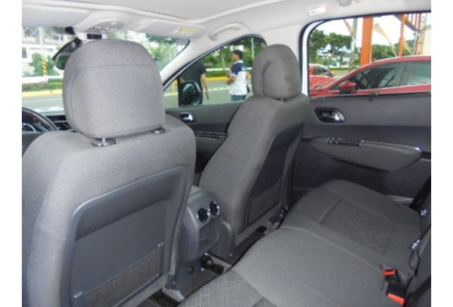 Peugeot 3008  第9張相片