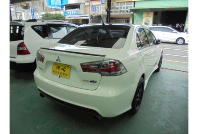 Mitsubishi FORTIS  第6張相片