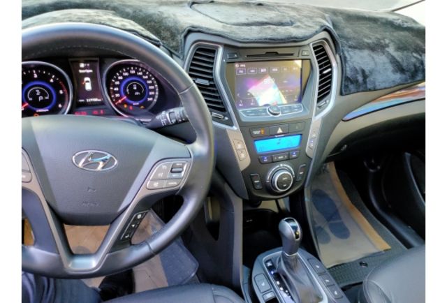 Hyundai SANTAFE  第8張相片