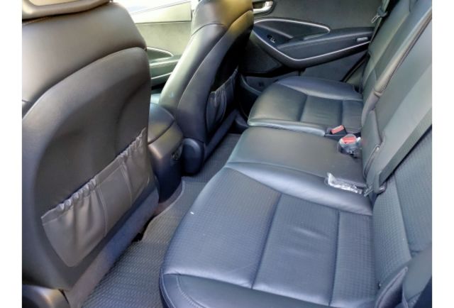 Hyundai SANTAFE  第9張相片