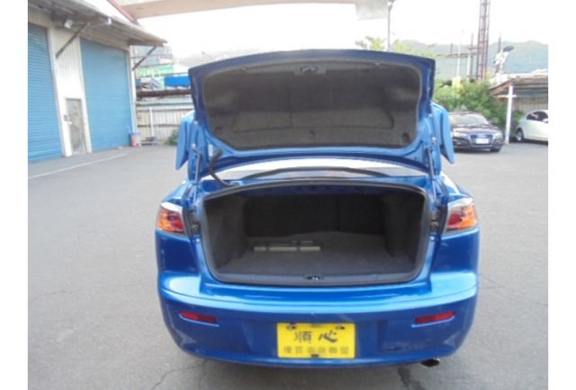 Mitsubishi FORTIS  第7張相片