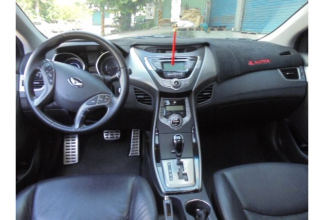 Hyundai ELANTRA  第9張相片