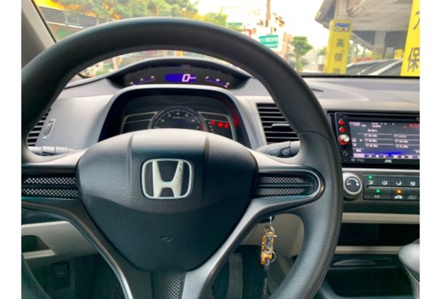 Honda CIVIC  第5張相片