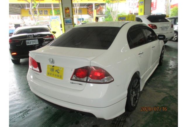 Honda CIVIC  第4張相片