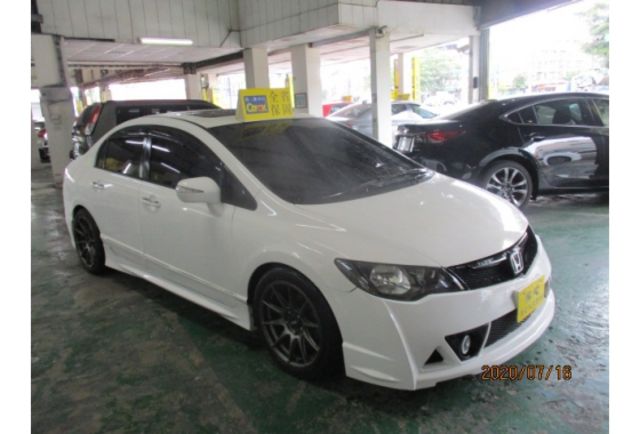 Honda CIVIC  第9張相片