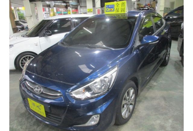 Hyundai ELANTRA  第5張相片