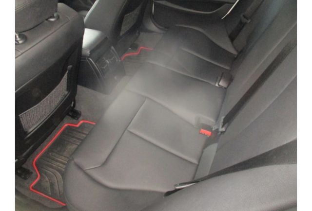BMW 118I  第9張相片