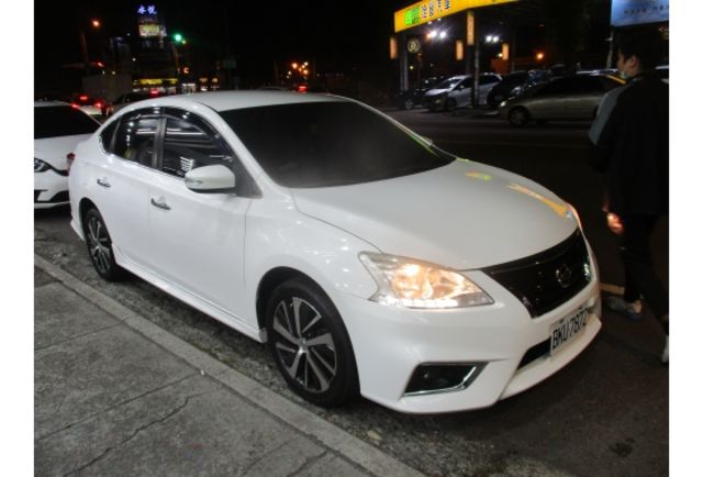 Nissan SENTRA  第3張相片