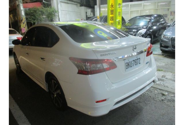 Nissan SENTRA  第7張相片