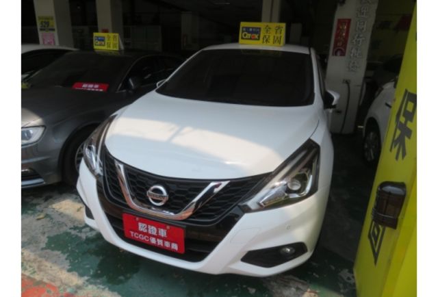 Nissan TIIDA  第2張相片