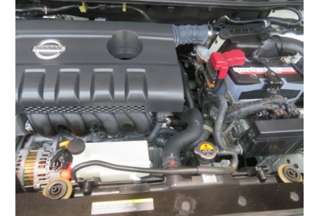 Nissan TIIDA  第8張相片