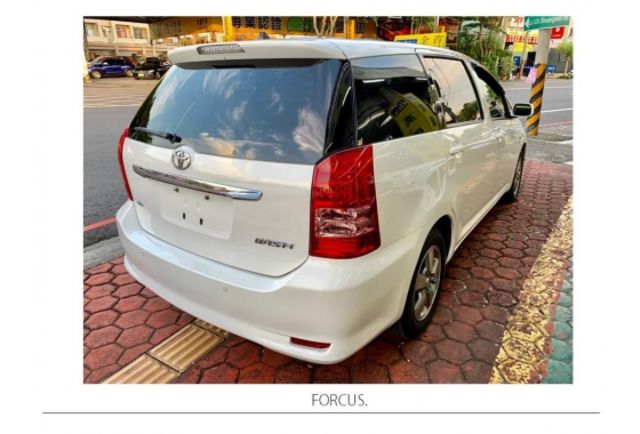 Toyota WISH  第10張相片