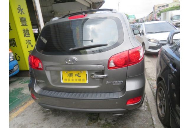 Hyundai SANTAFE  第4張相片