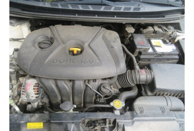 Hyundai ELANTRA  第2張相片