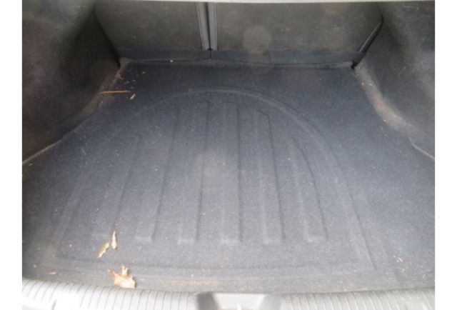 Hyundai ELANTRA  第3張相片