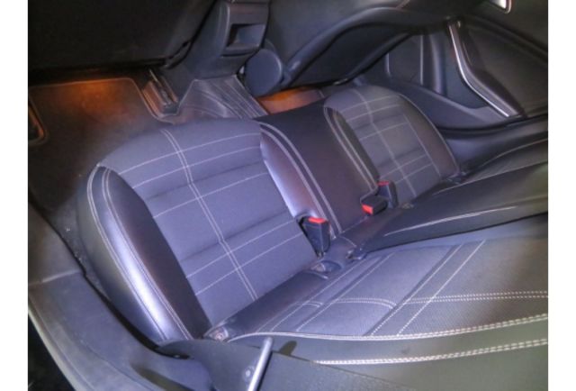 Benz GLA200  第5張相片