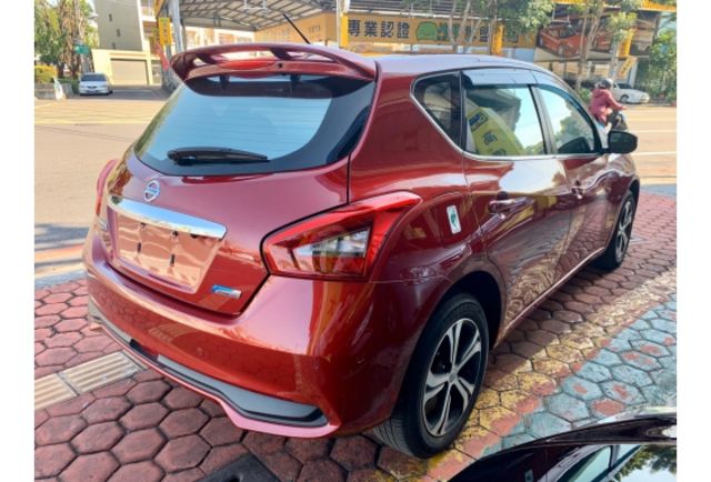 Nissan TIIDA C12 GH  第4張相片