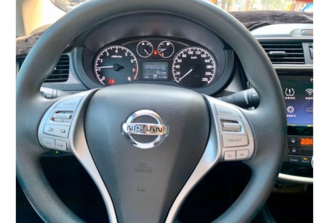 Nissan TIIDA C12 GH  第9張相片