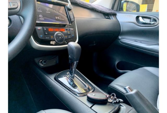 Nissan TIIDA C12 GH  第10張相片