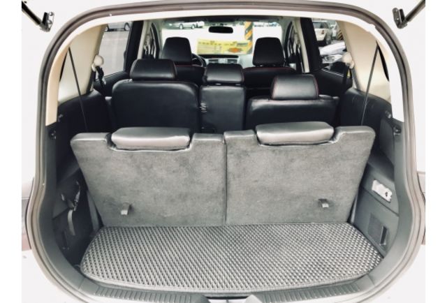 Mazda MAZDA5  第5張相片