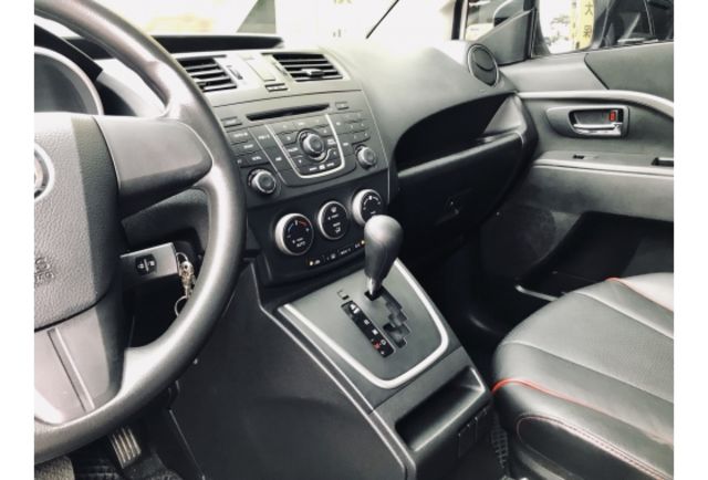 Mazda MAZDA5  第8張相片