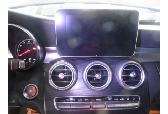 Benz C200  第8張相片