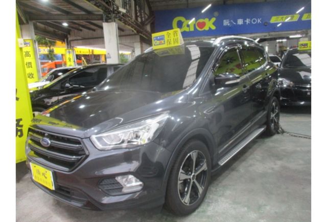 Ford KUGA  第2張相片