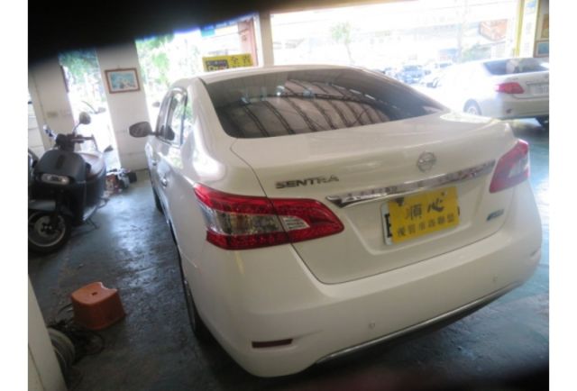 Nissan SENTRA  第3張相片