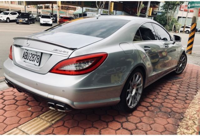 BEZN CLS350  AMG 原廠BREMBO及HRE 四門獵車  第15張相片