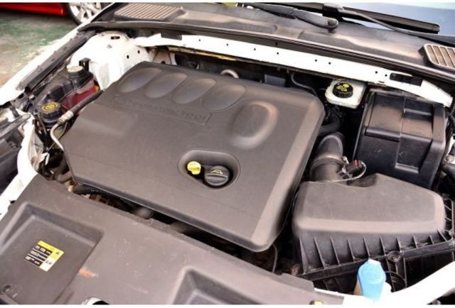 Ford MONDEO  第2張相片