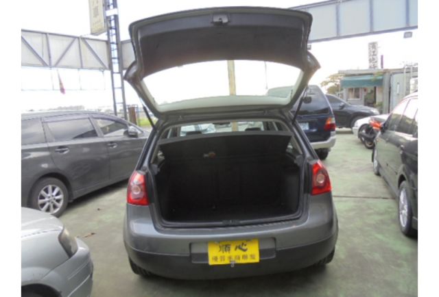 Volkswagen GOLF  第6張相片