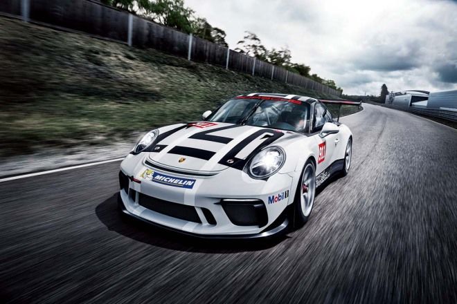 Porsche 911 GT3 Cup有著與市售車相似的樣貌
