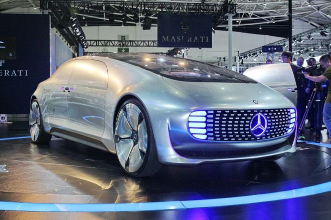 歡迎來到2030年M.Benz F015 Concept