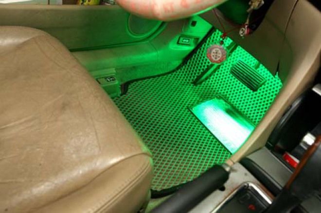 車內踏板LED氣氛燈條DIY安裝
