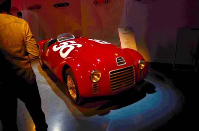 Enzo Ferrari 烈馬首發 